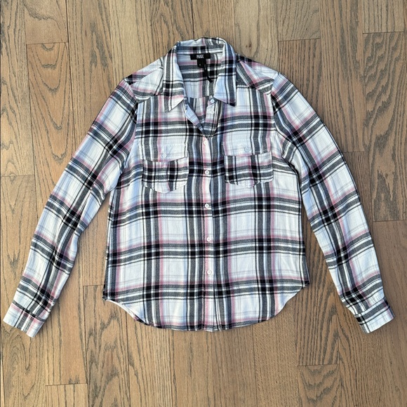 PAIGE Tops - Paige Women’s Pink Black and White Thin Flannel Button Up Flannel Size Small